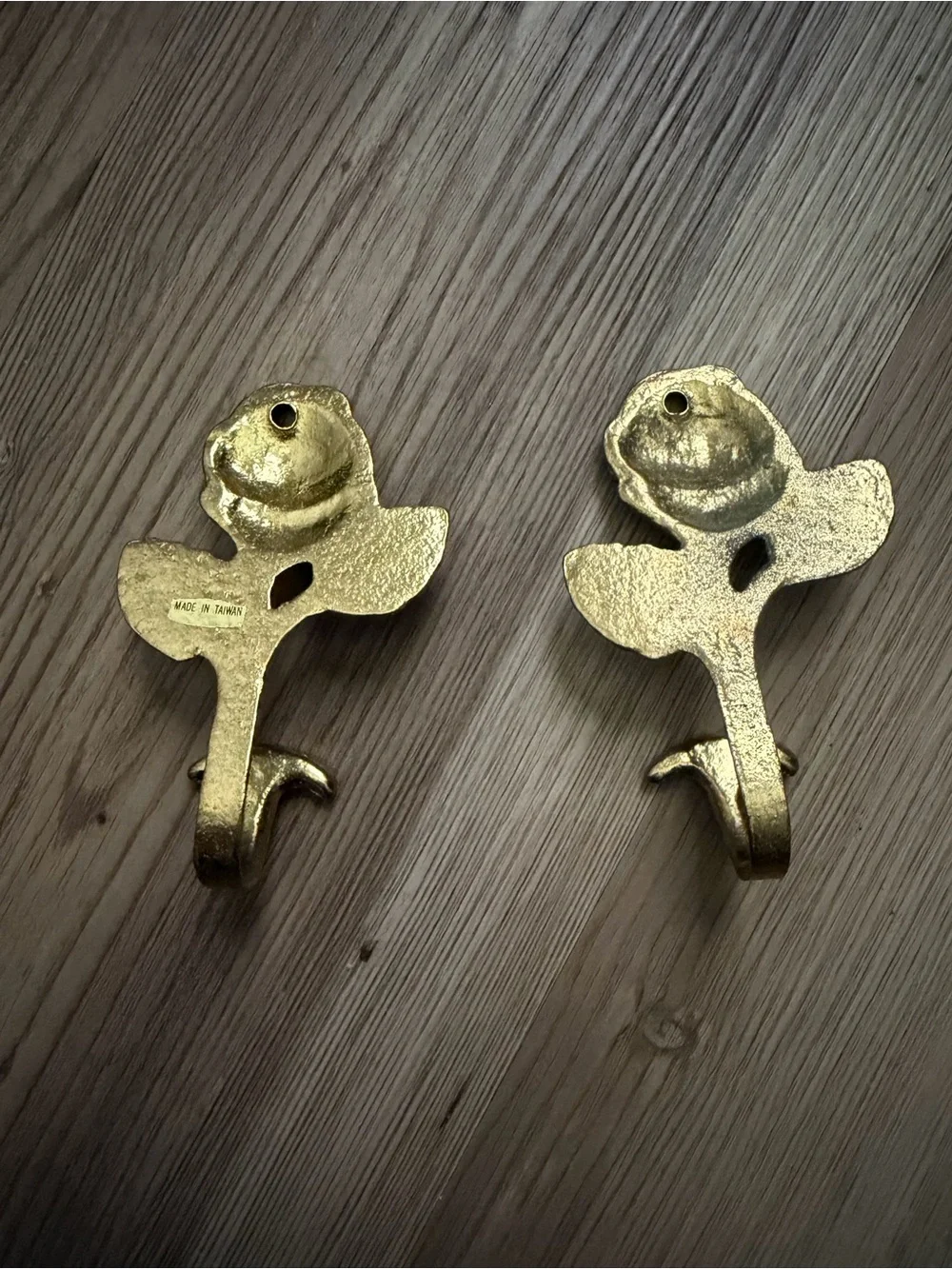 Vintage Gold Rose Wall Hook Set - Decorative Floral Hooks